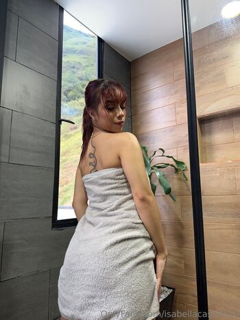 isabellacastillo20