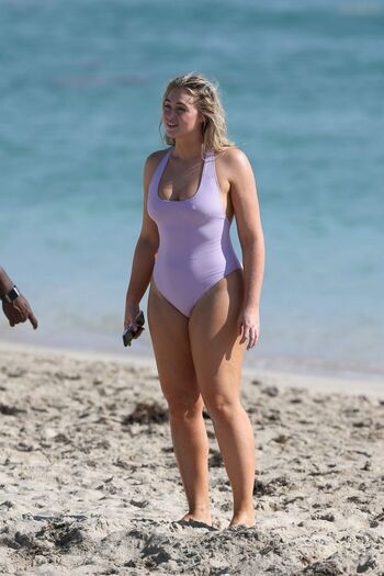 Iskra Lawrence
