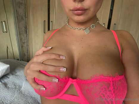 Issie Cole