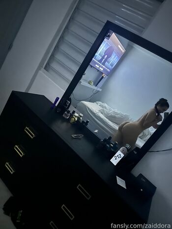 isvdora__