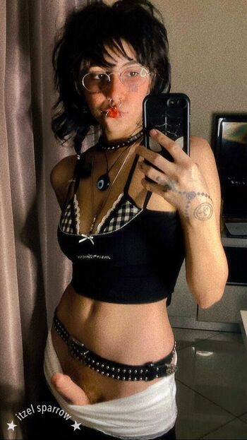 itzel2002