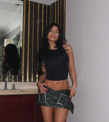Ivana Santacruz