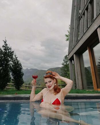 Ivana Zotel