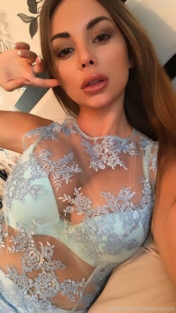 Ivanka Peach