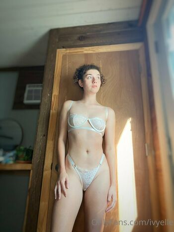 Ivy Elle