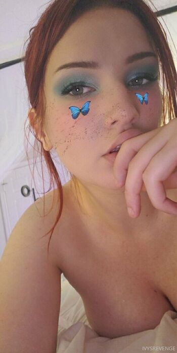 ivygetsnaked