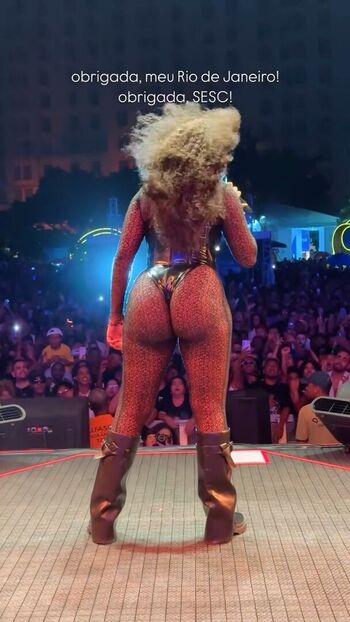 Iza Cantora
