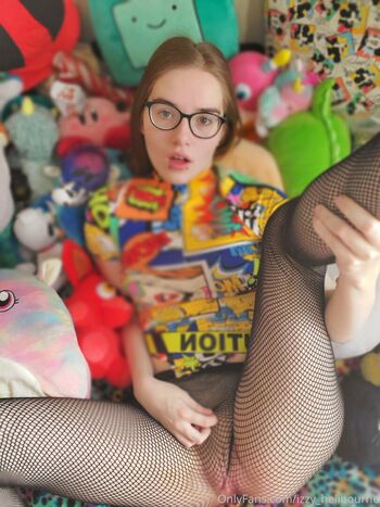 izzy_hellbourne