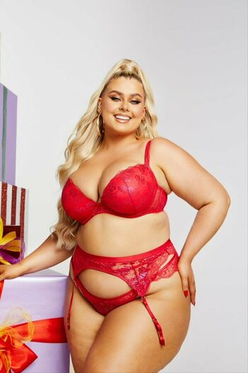 Izzy Nicholls