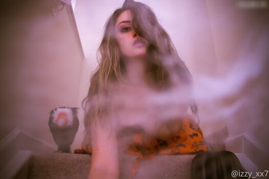 izzy_xx