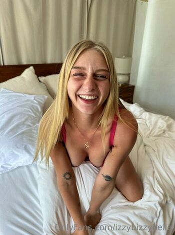 izzybizzybelle