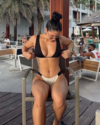 _izzyflannery_