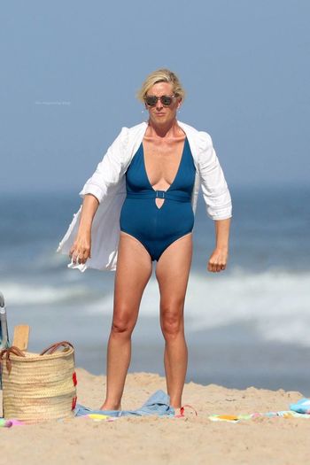 Jane Krakowski