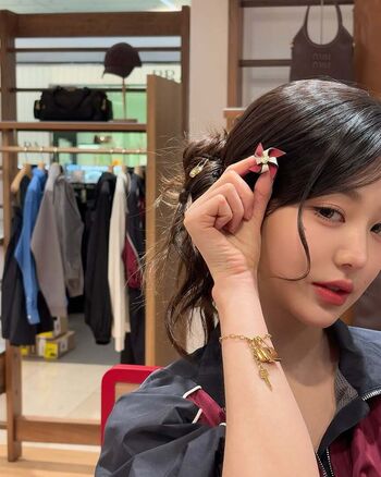 Jang Won-young