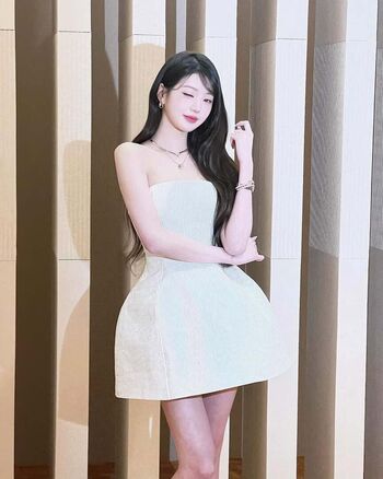 Jang Won-young