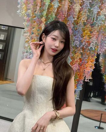 Jang Won-young