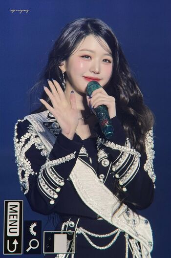 Jang Won-young