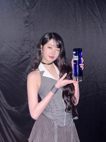 Jang Won-young