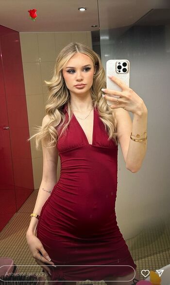 Jasmin Schneider