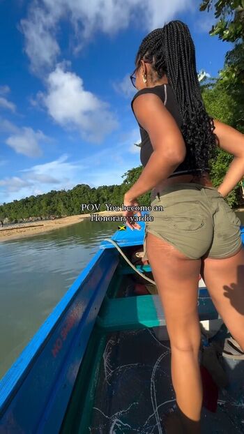 Jasmine Chola