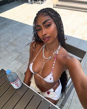 Jasmine Chola
