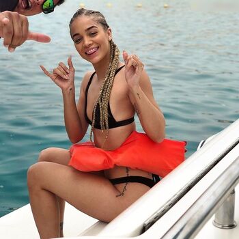 Jasmine Sanders