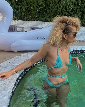 Jasmine Sanders