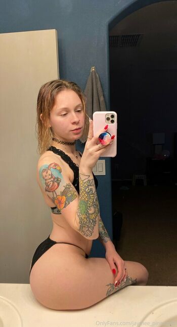 jaymee_pineapple