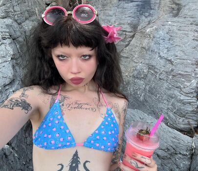 Jazmin Bean