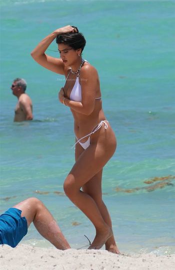 Jehona Dreshaj