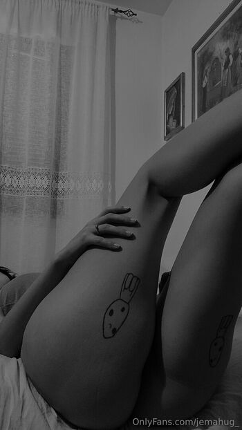 jemahug_