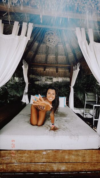 Jen Munoz - jenjmunozz