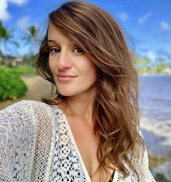 Jenna Ezarik
