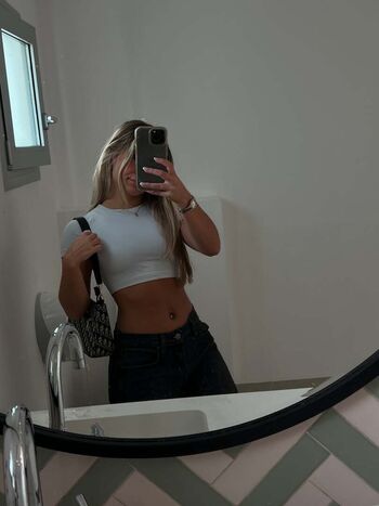 Jenna Mello