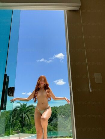 Jennefer Karoline