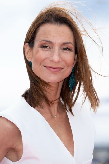 Jennifer Lauret