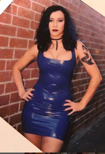 Jennifer Tilly