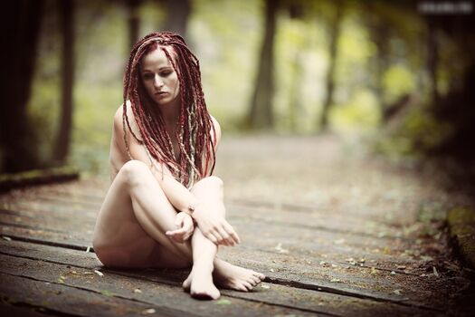 Jenny Redlocks