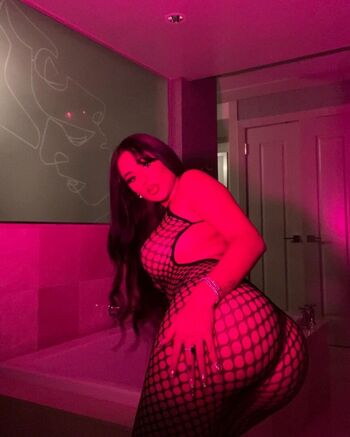 jenny_sixty_nine