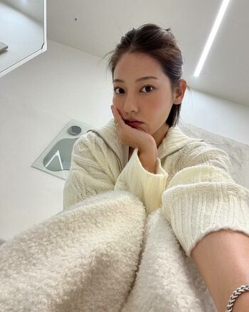 Jeon Jisu