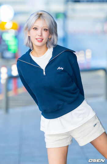 Jeon Somi