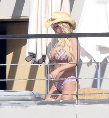 Jessica Simpson