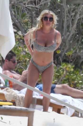 Jessica Simpson