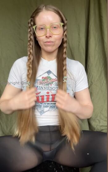 Jessie Cave