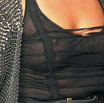Jessie Wallace