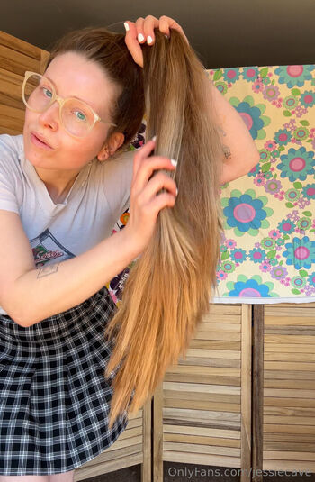 jessiecave