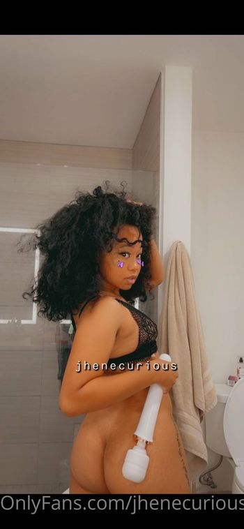 jhenecurious