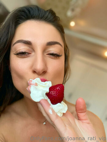 joanna_rati_vip