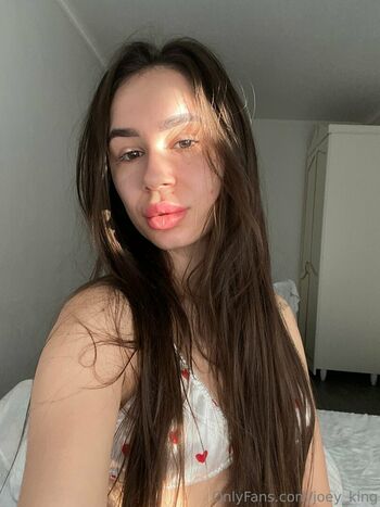 Joey King