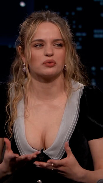 Joey King